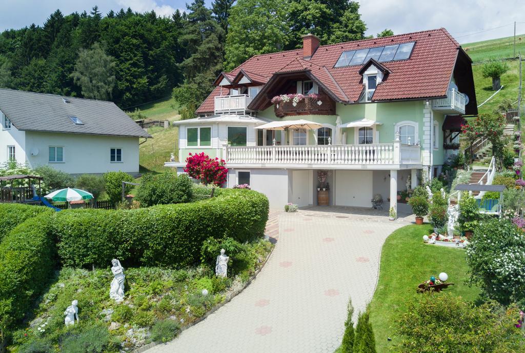Privatzimmer Haus Gschweitl Semriach Экстерьер фото